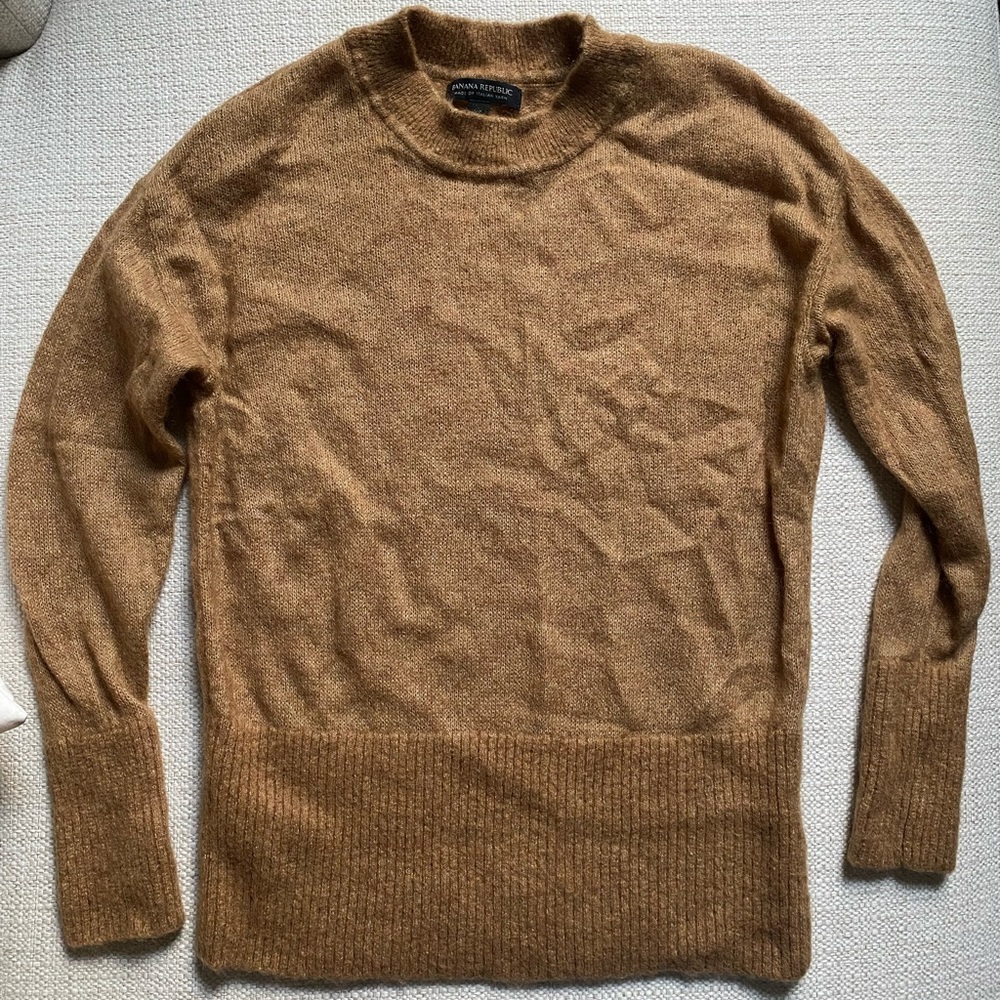 Women’s Banana Republic Sweater XS